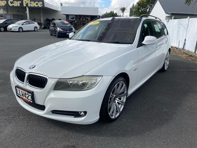 2010 BMW 320i - Thumbnail