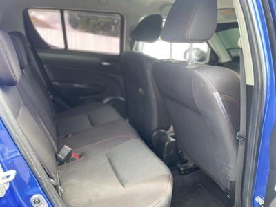 2014 Suzuki Swift - Thumbnail