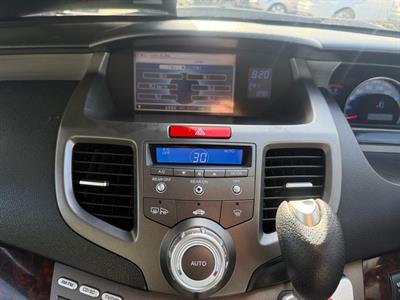 2005 Honda Odyssey - Thumbnail