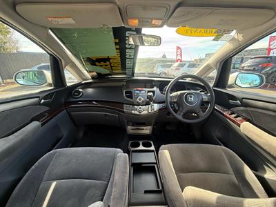 2005 Honda Odyssey - Thumbnail