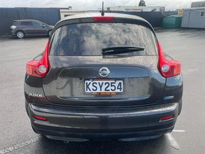 2010 Nissan Juke - Thumbnail