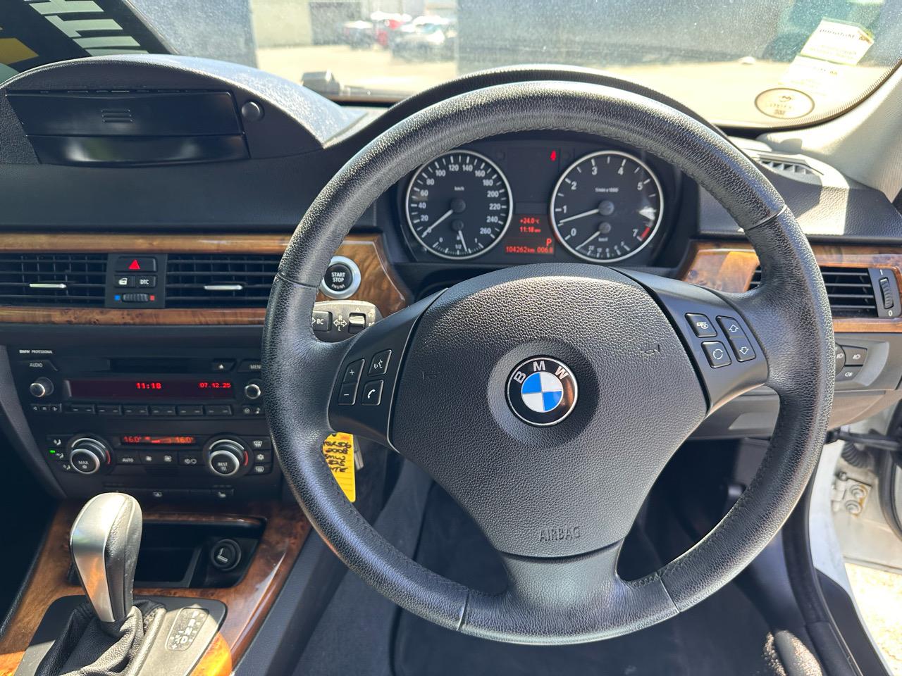 2008 BMW 323i