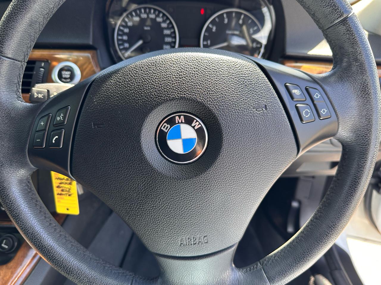 2008 BMW 323i