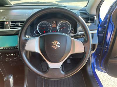 2014 Suzuki Swift - Thumbnail