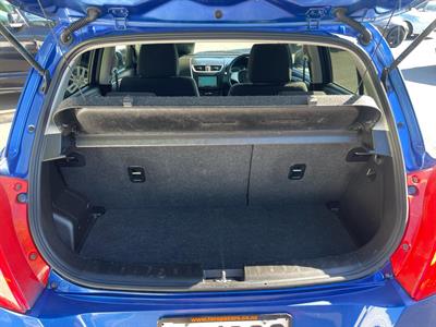 2014 Suzuki Swift - Thumbnail