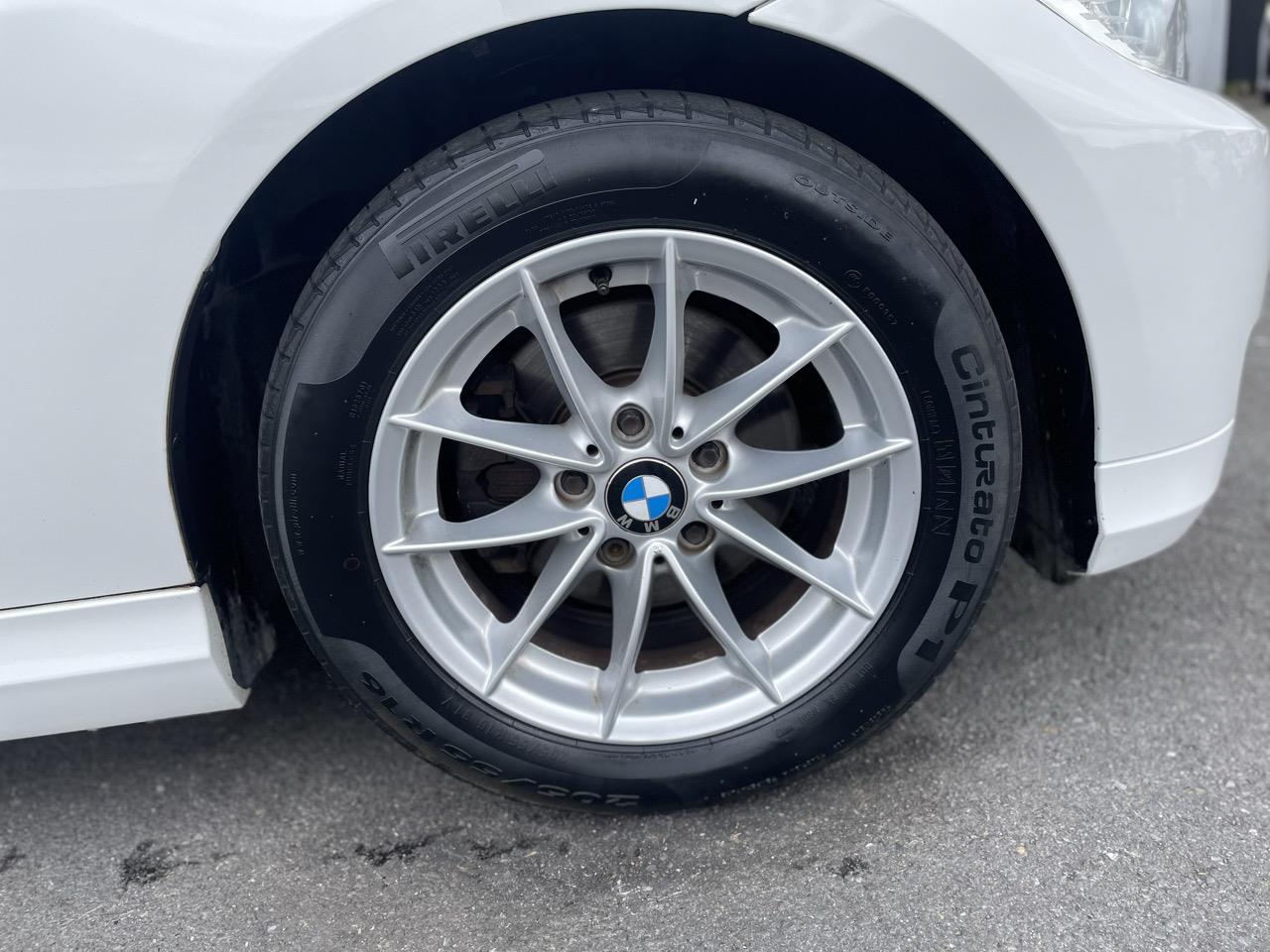 2010 BMW 320i
