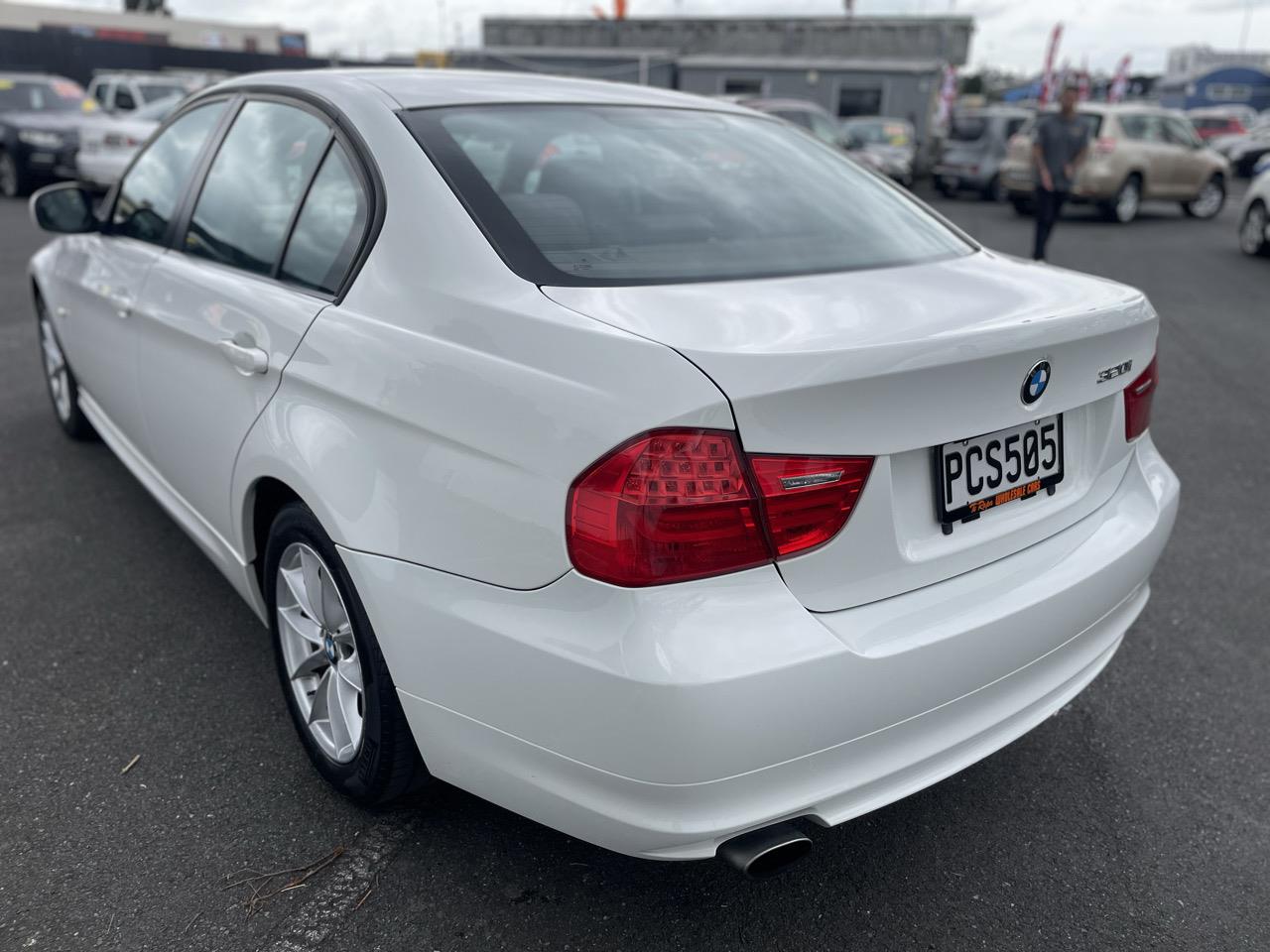2010 BMW 320i