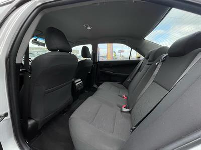 2013 Toyota Camry - Thumbnail