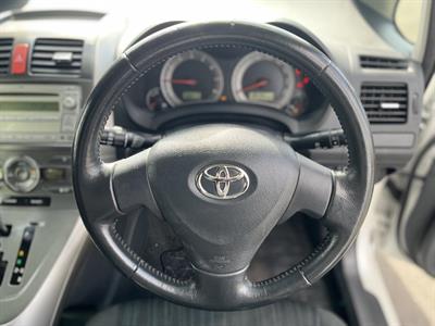 2006 Toyota AURIS - Thumbnail