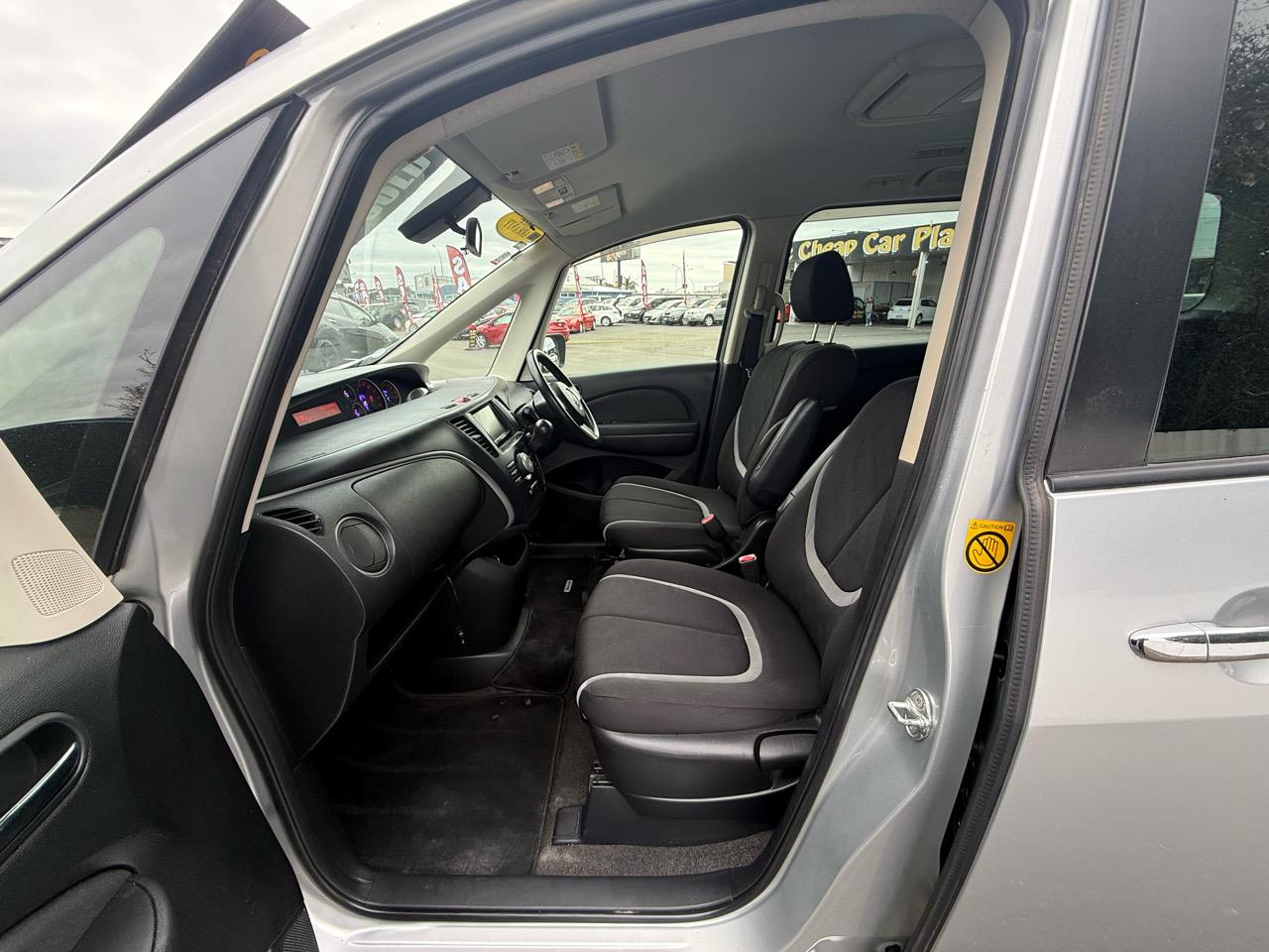 2009 Mazda BIANTE