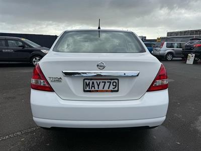 2007 Nissan Tiida - Thumbnail