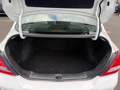 2007 Nissan Tiida - Thumbnail