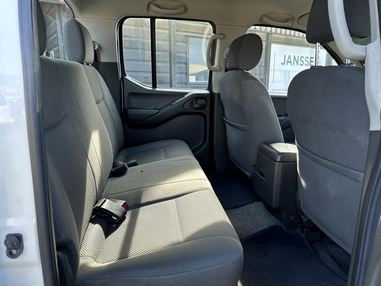 2011 Nissan NAVARA
