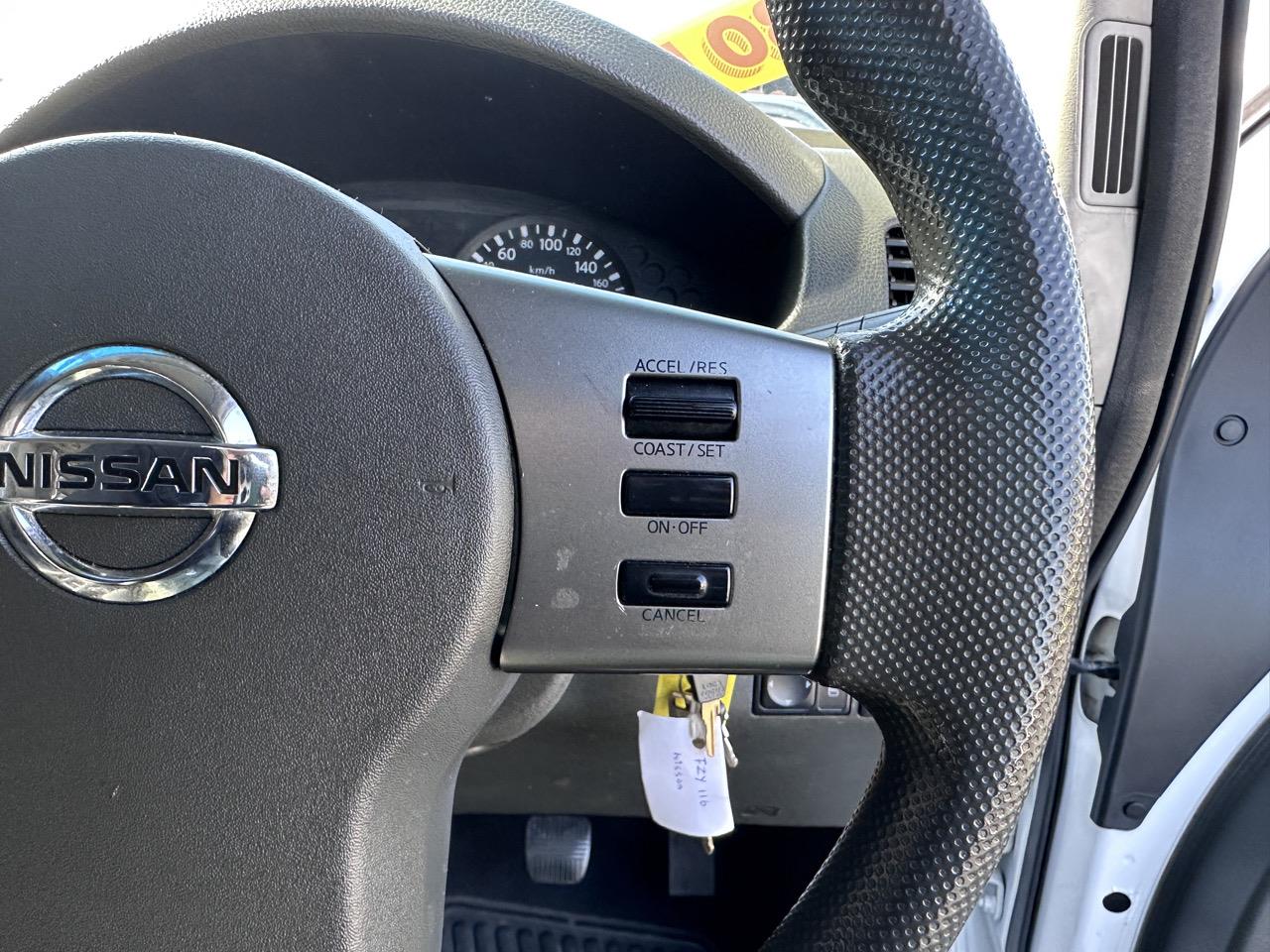 2011 Nissan NAVARA