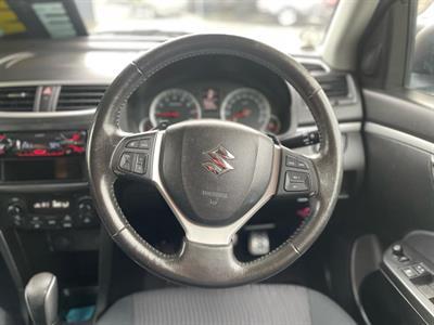 2011 Suzuki Swift - Thumbnail