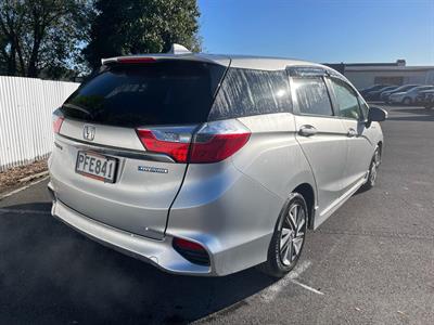 2015 Honda Shuttle - Thumbnail