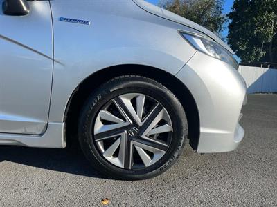 2015 Honda Shuttle - Thumbnail
