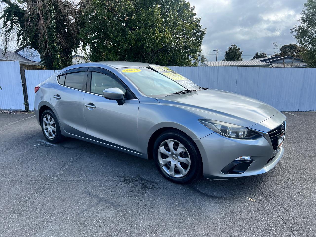2013 Mazda Axela