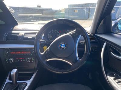 2009 BMW 120i - Thumbnail