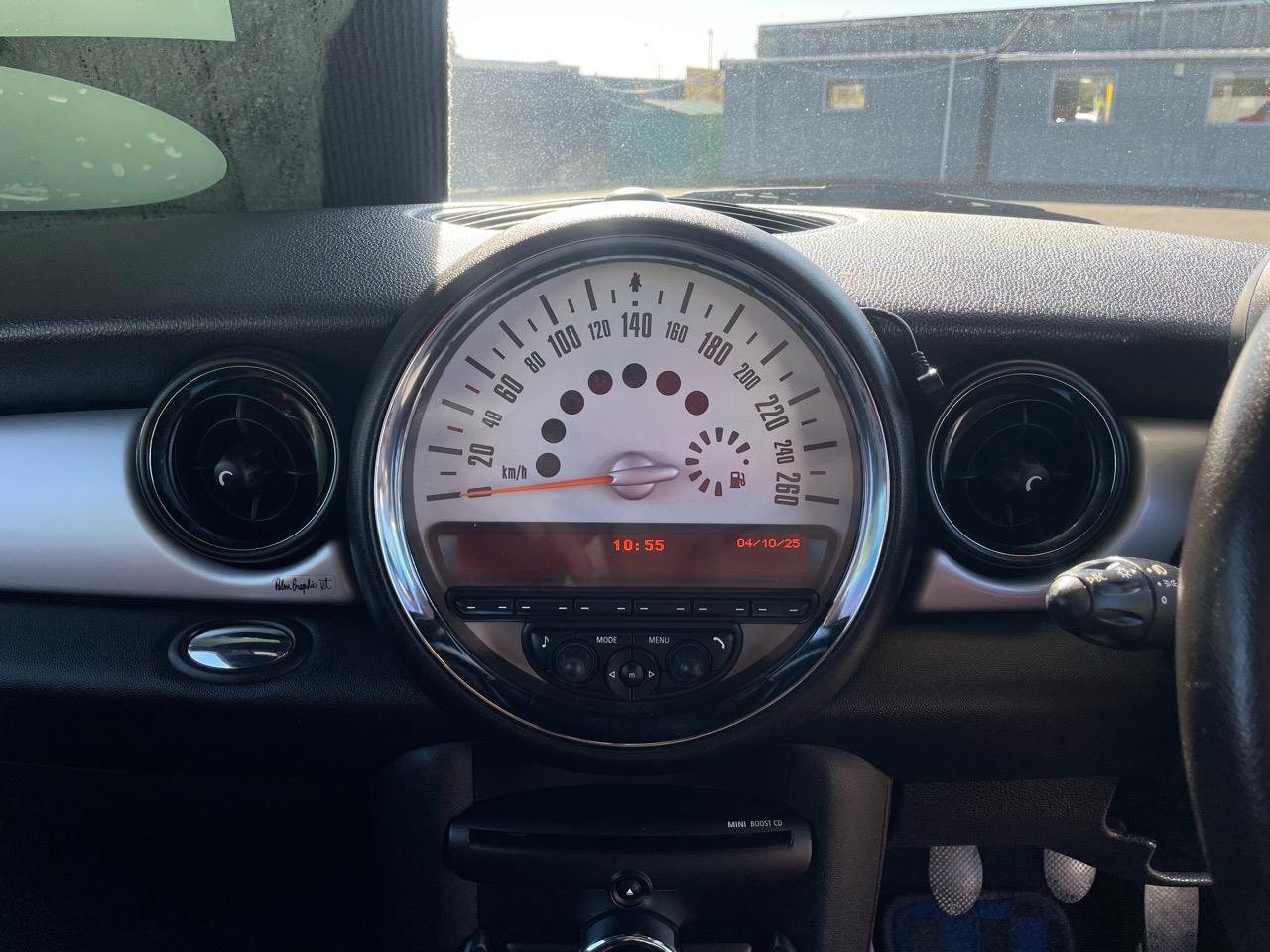 2011 BMW MINI