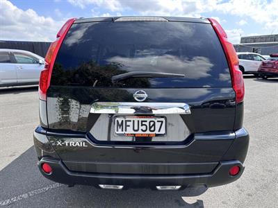 2008 Nissan X-Trail - Thumbnail