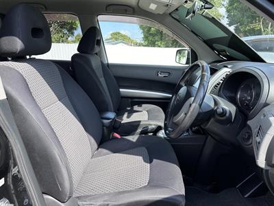 2008 Nissan X-Trail - Thumbnail