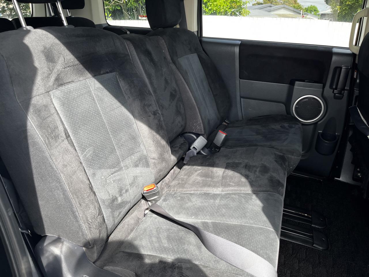 2009 Mitsubishi DELICA