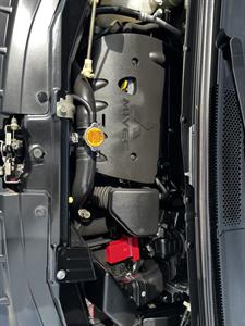 2009 Mitsubishi DELICA - Thumbnail