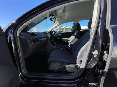 2012 Volkswagen Golf - Thumbnail