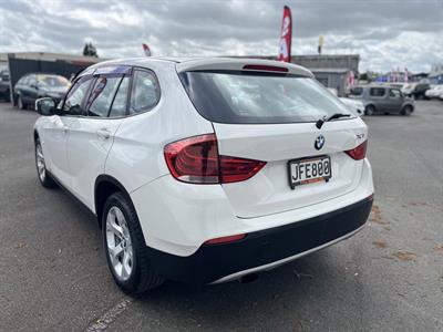 2011 BMW X1 - Thumbnail