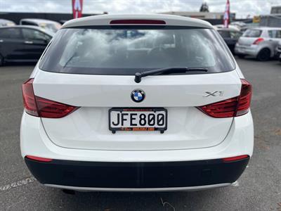 2011 BMW X1 - Thumbnail