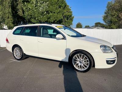 2008 Volkswagen Golf - Thumbnail