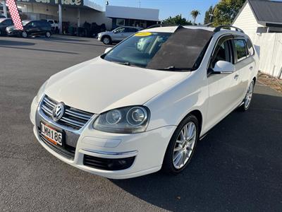 2008 Volkswagen Golf - Thumbnail