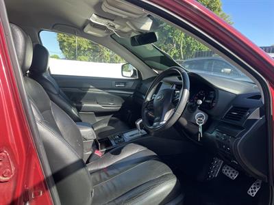 2014 Subaru Outback - Thumbnail