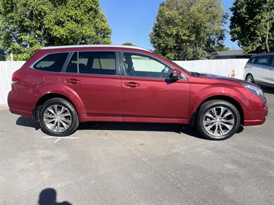 2014 Subaru Outback - Thumbnail