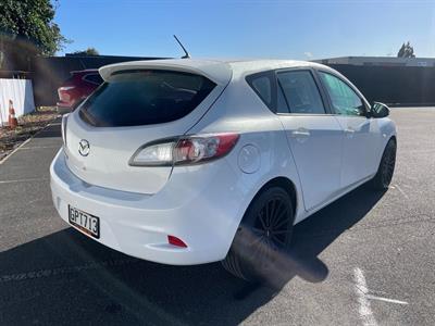 2012 Mazda Mazda3 - Thumbnail