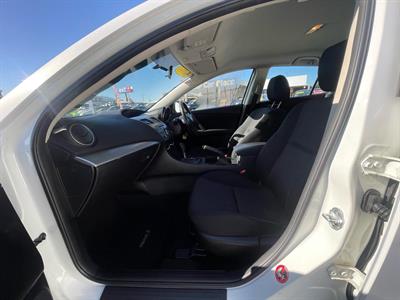 2012 Mazda Mazda3 - Thumbnail
