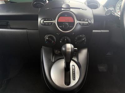 2009 Mazda Demio - Thumbnail