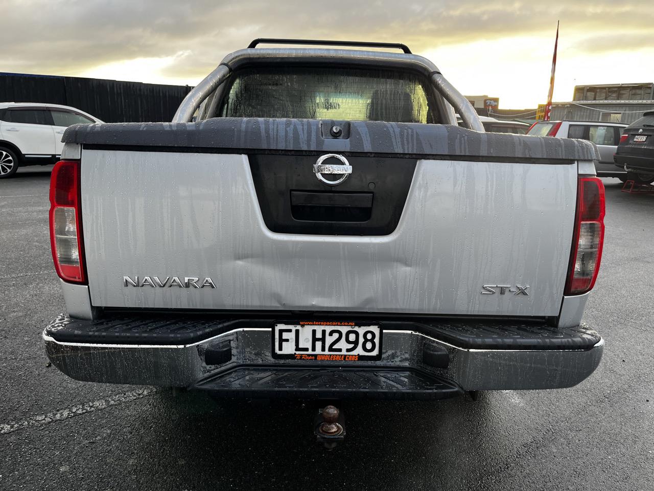 2010 Nissan NAVARA
