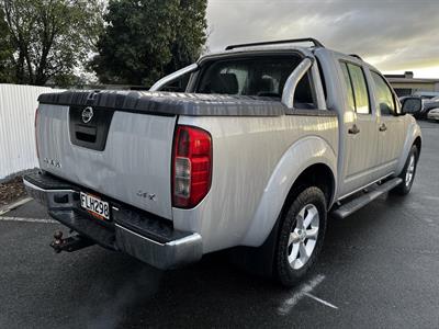 2010 Nissan NAVARA - Thumbnail