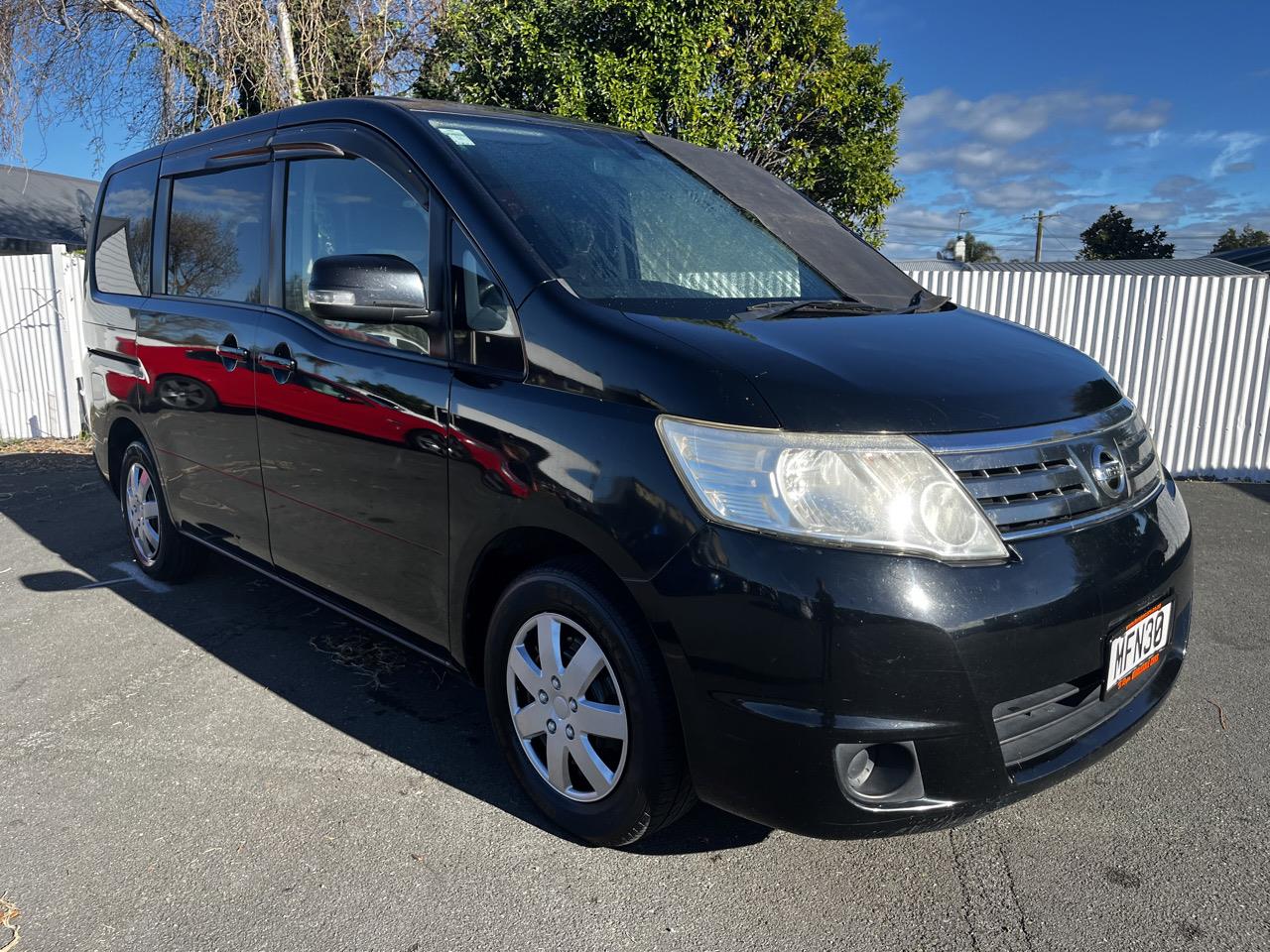 2008 Nissan Serena