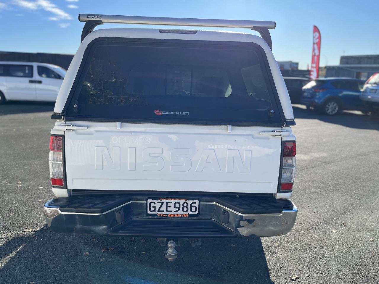 2013 Nissan NAVARA