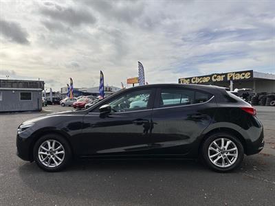 2016 Mazda Mazda3 - Thumbnail