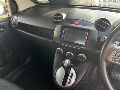 2013 Mazda Demio - Thumbnail