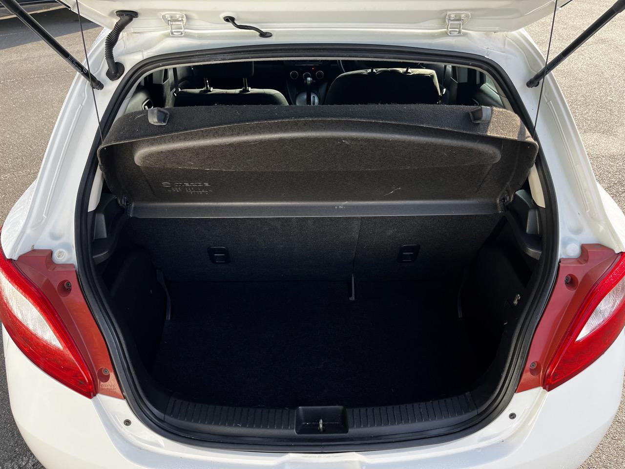 2013 Mazda Demio