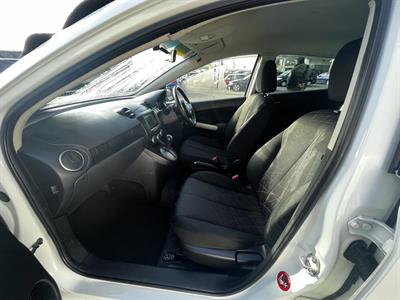 2013 Mazda Demio - Thumbnail