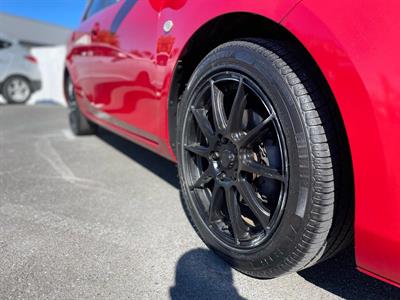 2009 Mazda AXELA - Thumbnail