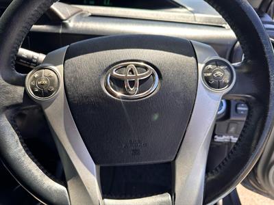 2012 Toyota AQUA - Thumbnail