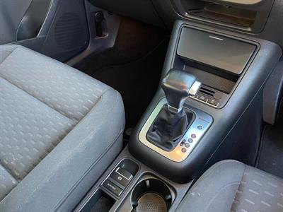 2010 Volkswagen Tiguan - Thumbnail