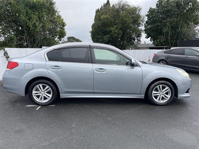 2011 Subaru Legacy - Thumbnail